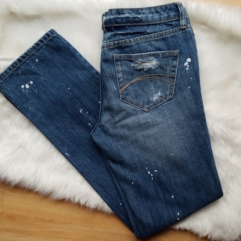 Decree Distressed Jeans (Size 7)